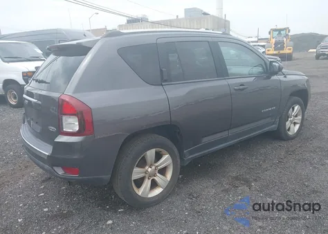 2015 Jeep Compass Latitude z USA, uszkodzony, nr VIN 1C4NJDEB6FD207059